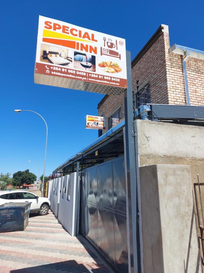 Special Inn Bed And Breakfast Windhoek Dış mekan fotoğraf