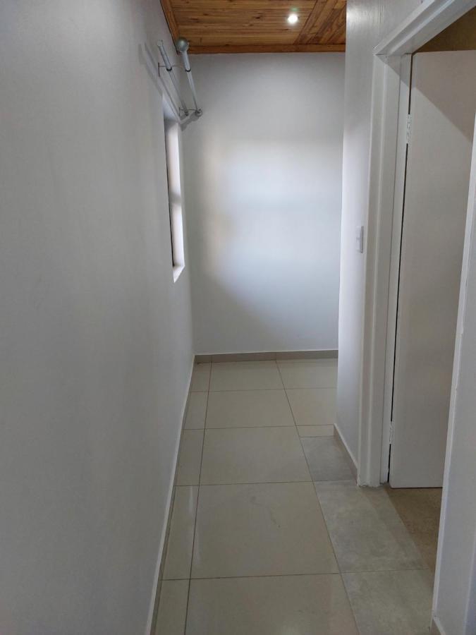 Special Inn Bed And Breakfast Windhoek Dış mekan fotoğraf